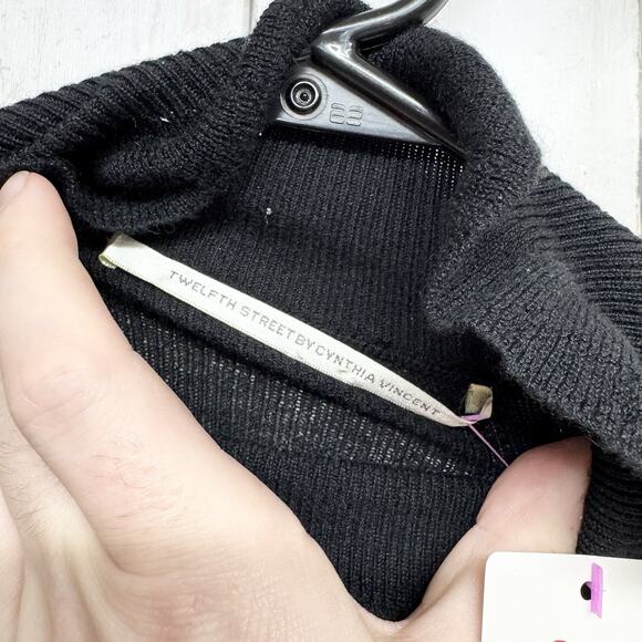 Twelfth Street by Cynthia Vincent Sweater Women Sz PS Ruffle Neck Long Sleeve - Picture 3 of 9